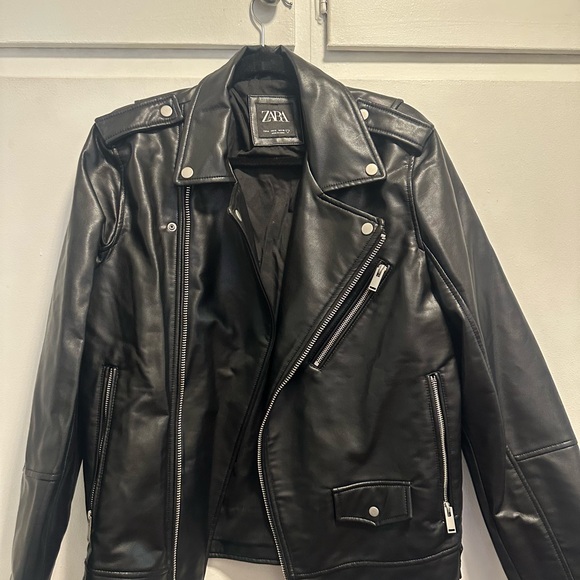Zara Men's Black Biker Jacket - Picture 2 of 9